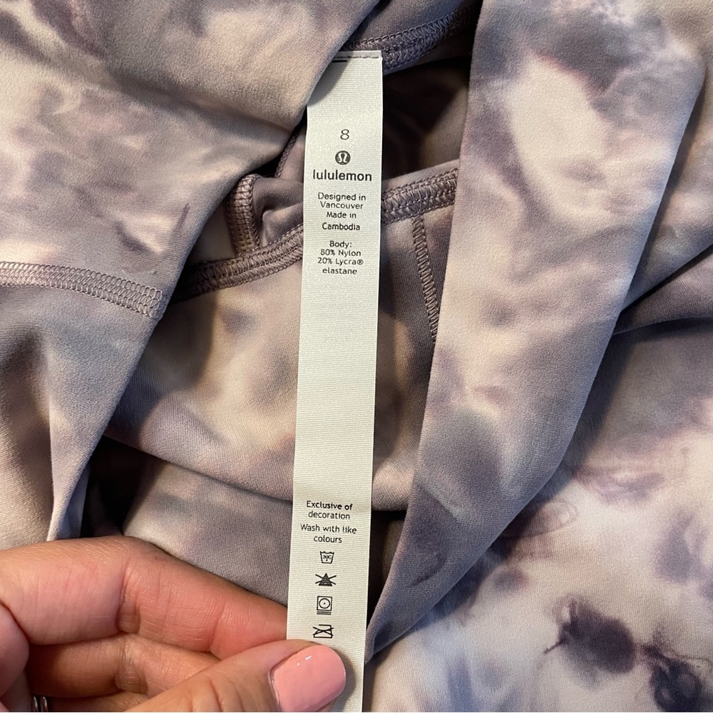 EUC Lululemon Align Leggings 23” Diamond Dye - Picture 5 of 9